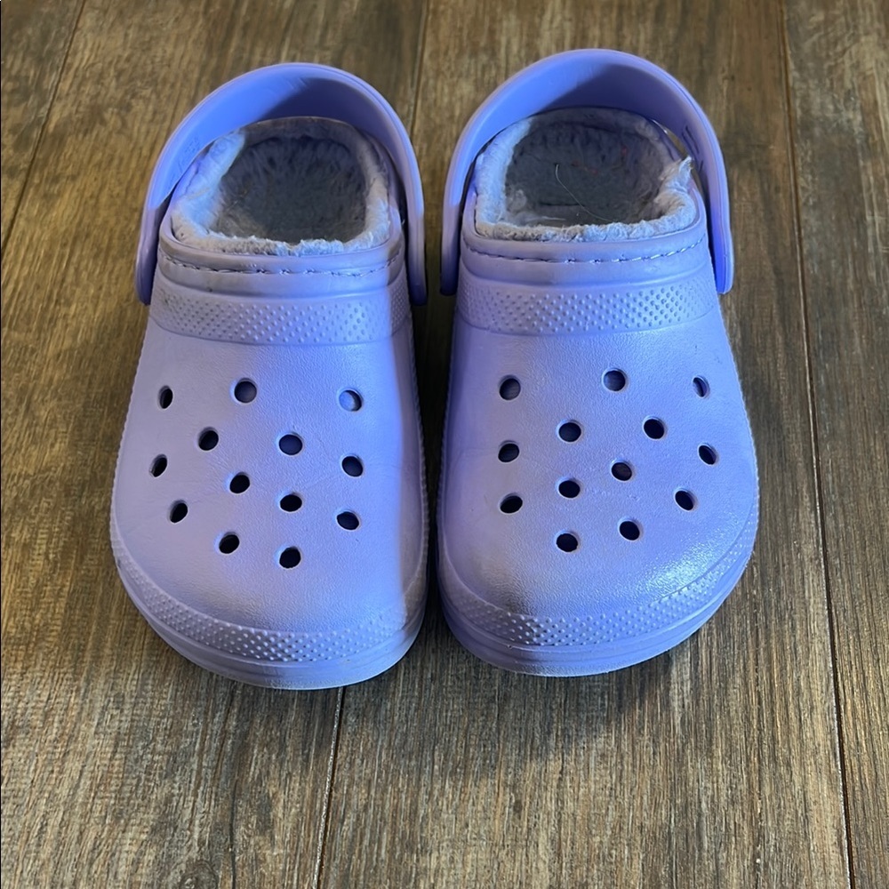 CROCS Purple Clog Shoes - Picture 2 of 10